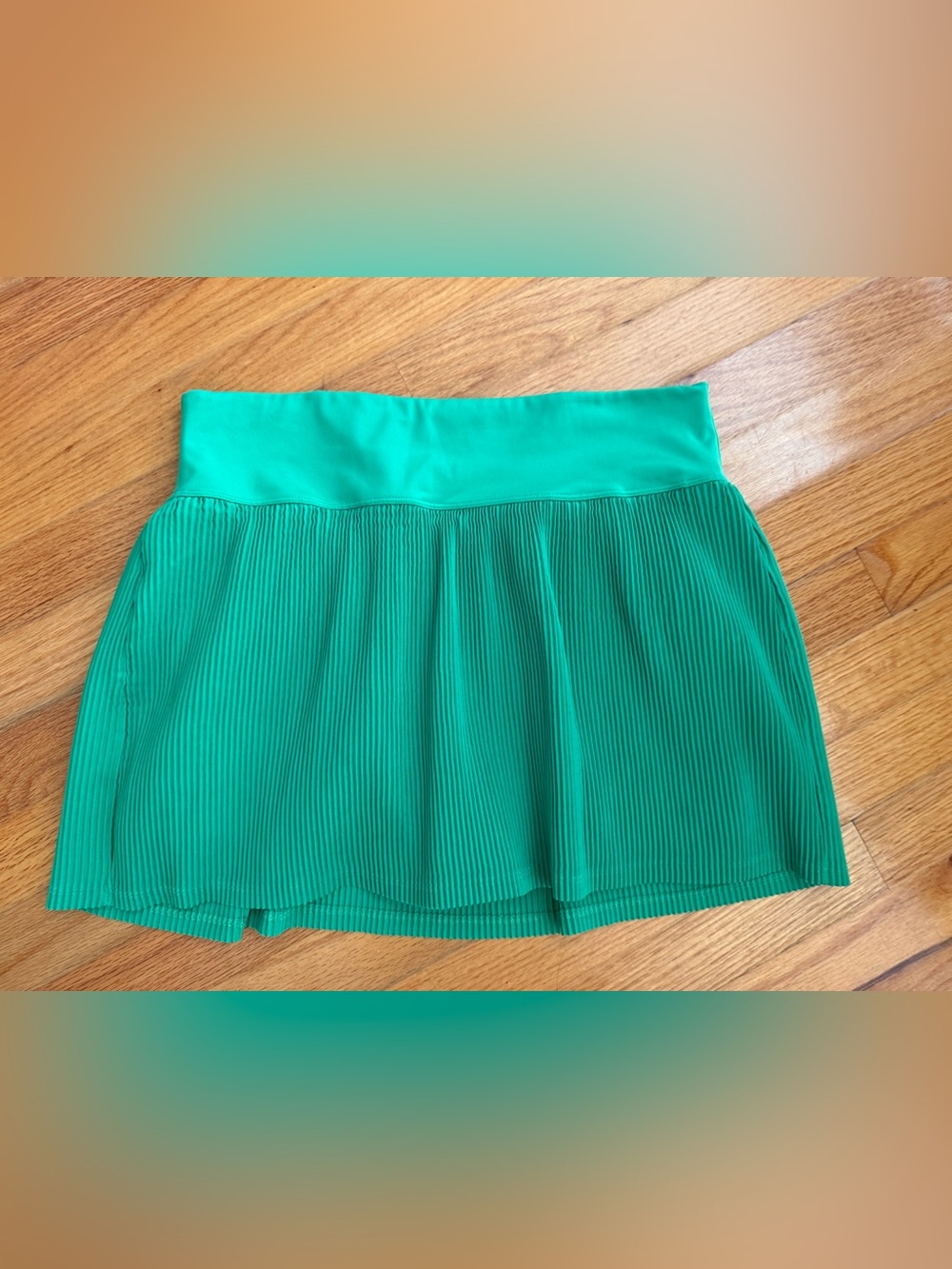 Green Pleated tennis/athletic skirt